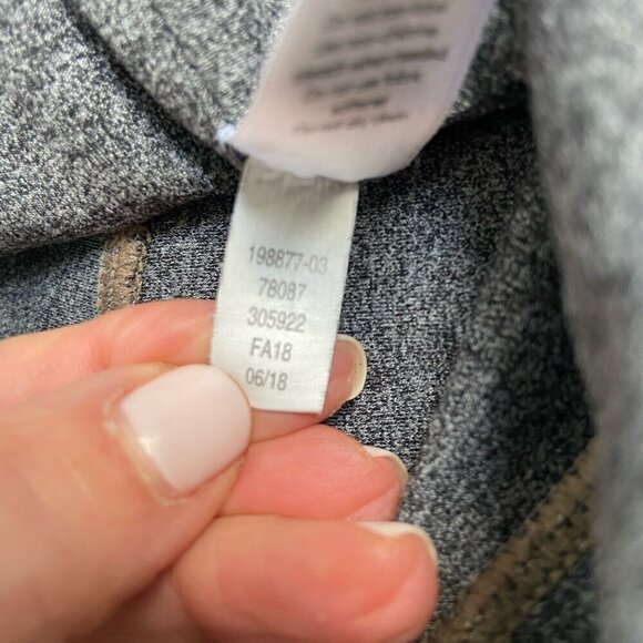 Athleta Salutation Stash Pocket Tight Leggings Gray Black Size XS - Picture 8 of 8